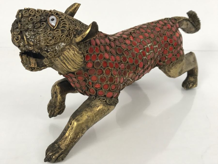 Old Nepalese Tibetan Brass Filigree Lion Tiger With Inlayed Coral [Photo 12]