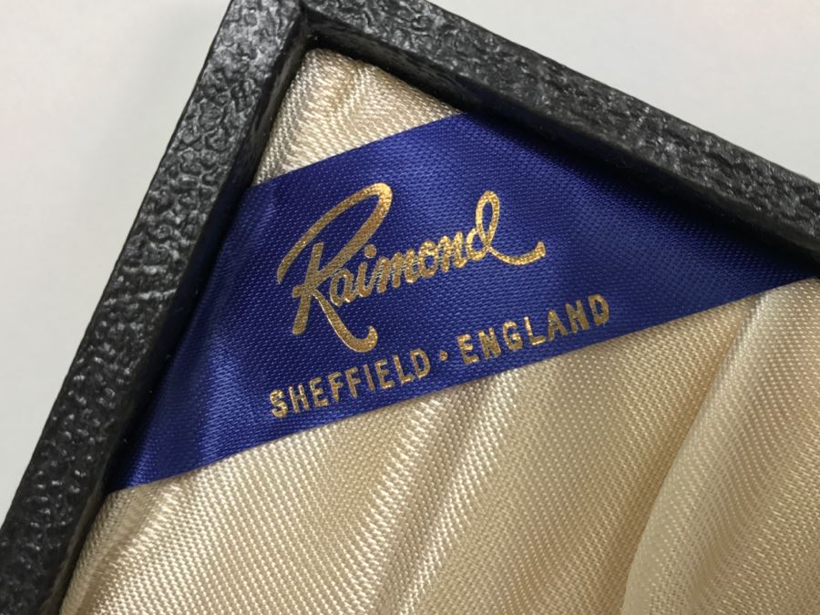 Raimond Sheffield England Repousse Silverplate Salad Serving Set In Case [Photo 3]