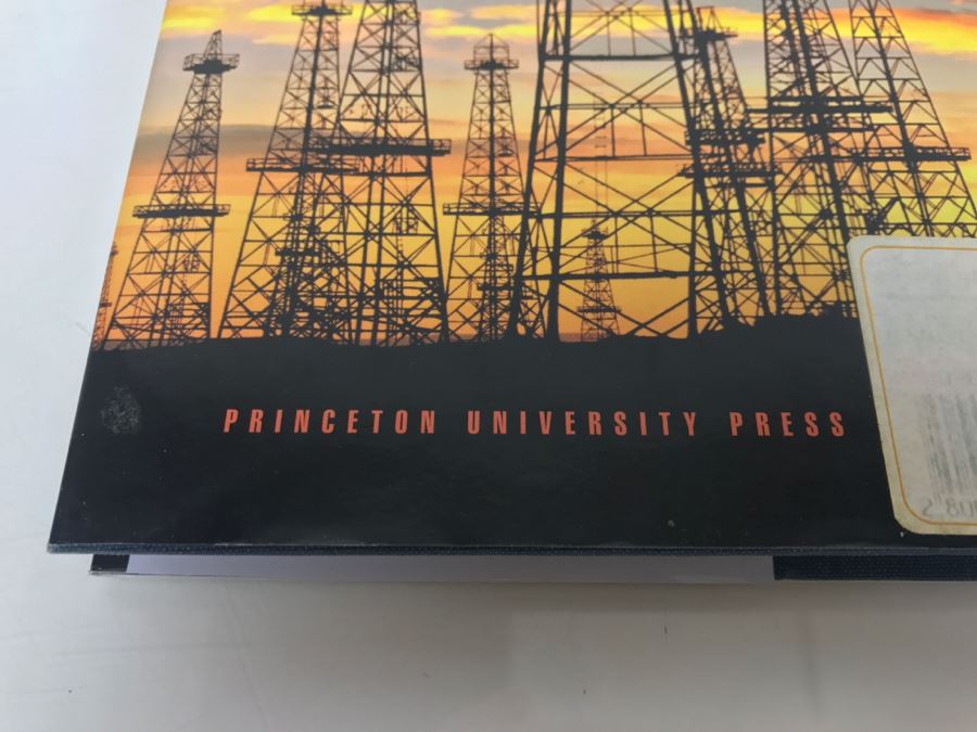 Hardcover Book 'Hubbert's Peak' The Impending World Oil Shortage By Kenneth S. Deffeyes Princeton University Press 2001 [Photo 6]