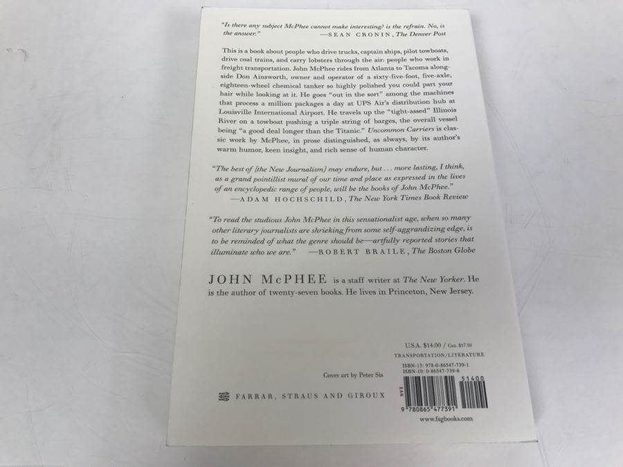 First Paperback Edition Book 'Uncommon Carriers' John McPhee 2007 [Photo 3]