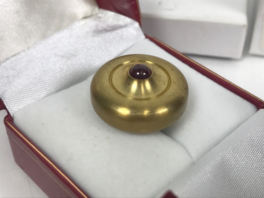 Lambda Solid Brass, Ruby Tipped Precision Spinning Top 10 Minute Spin Time [Photo 4]