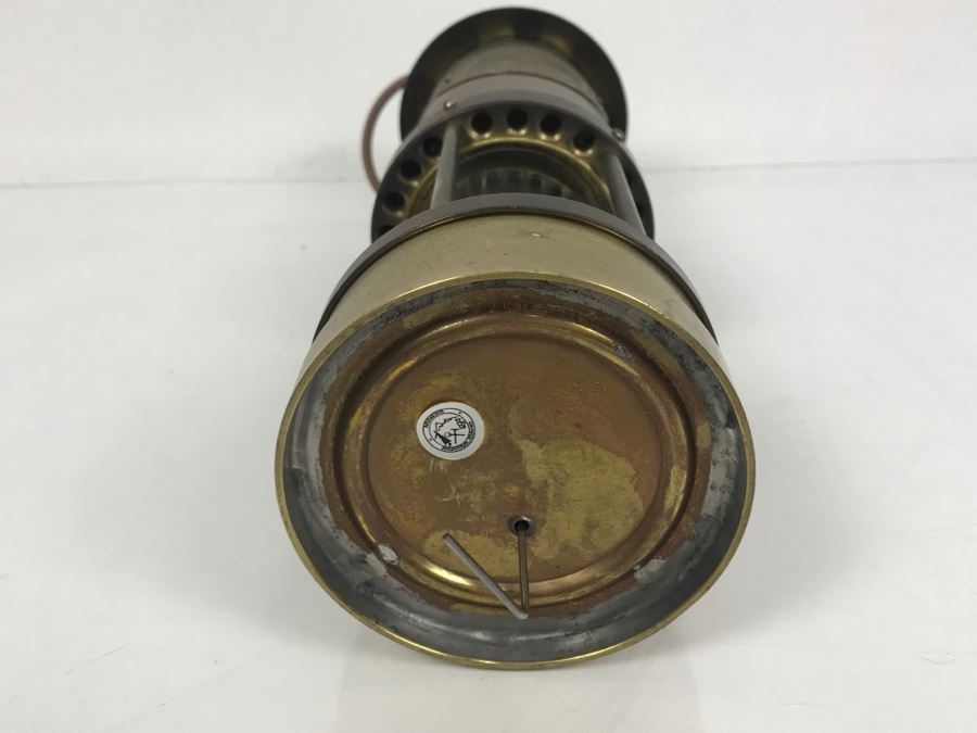 E. Thomas & Williams Ltd Cambrian Miners Lamp Lantern Light [Photo 9]