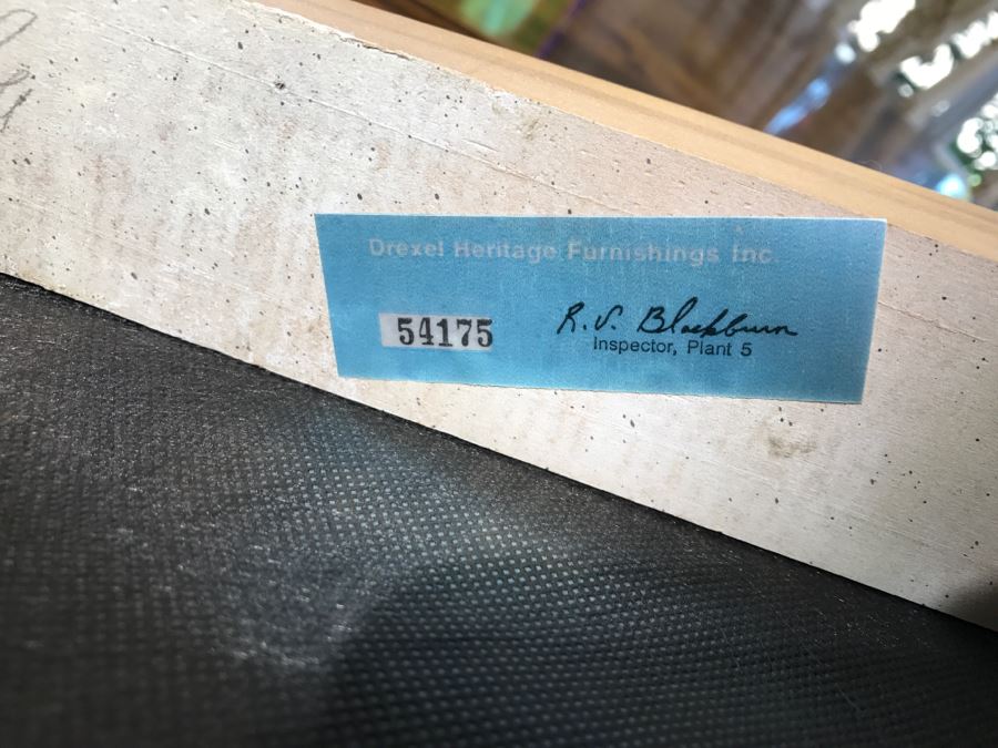 Drexel Herritage Chinoiserie Formal Dining Table 'Sketchbook' With 8 Dining Chairs And One Large Leaf [Photo 23]