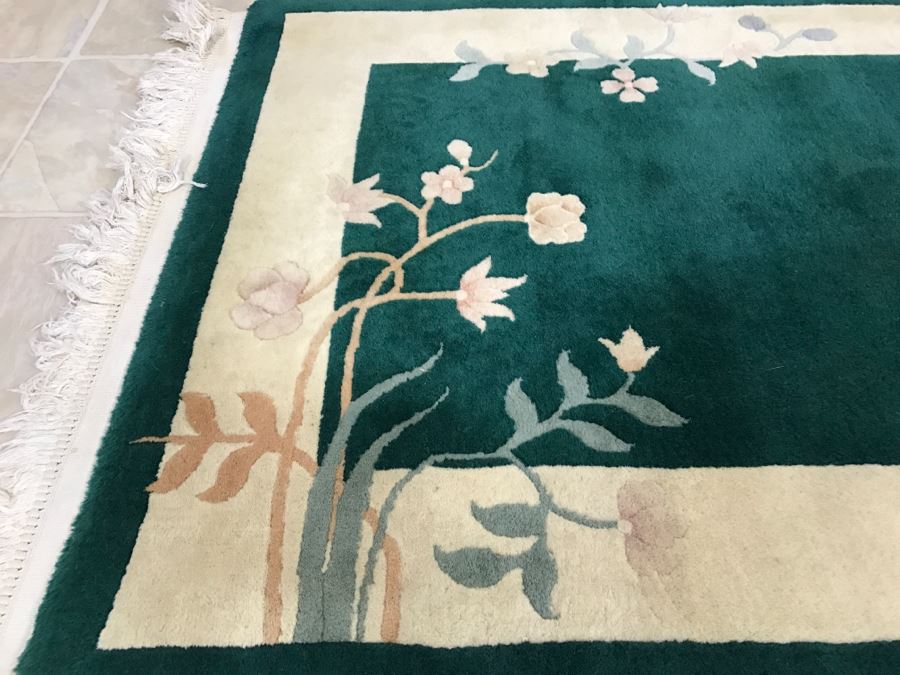 Chinese Wool Area Rug [Photo 3]