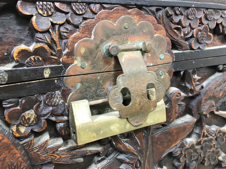 STUNNING Detailed Wooden Asian Chest With High Relief Carving On All 5 Sides Of Chest Cedar Lined See All Photos [Photo 12]