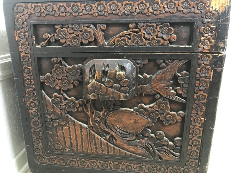 STUNNING Detailed Wooden Asian Chest With High Relief Carving On All 5 Sides Of Chest Cedar Lined See All Photos [Photo 15]