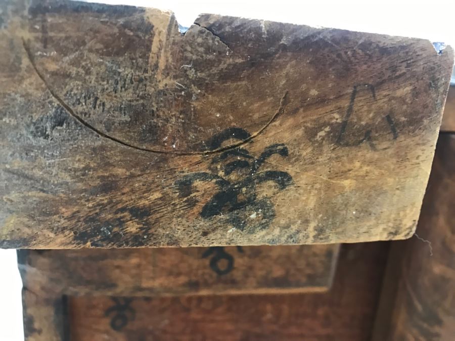 STUNNING Detailed Wooden Asian Chest With High Relief Carving On All 5 Sides Of Chest Cedar Lined See All Photos [Photo 46]