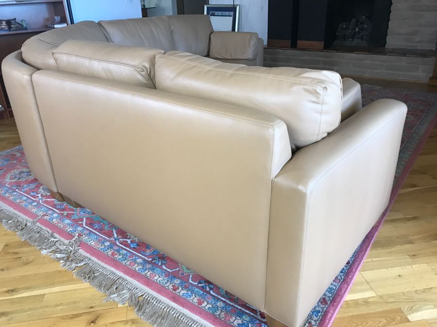 Elegant Light Tan Soft Leather 3-Piece Sectional Sofa Couch [Photo 8]