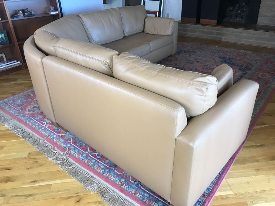 Elegant Light Tan Soft Leather 3-Piece Sectional Sofa Couch [Photo 7]