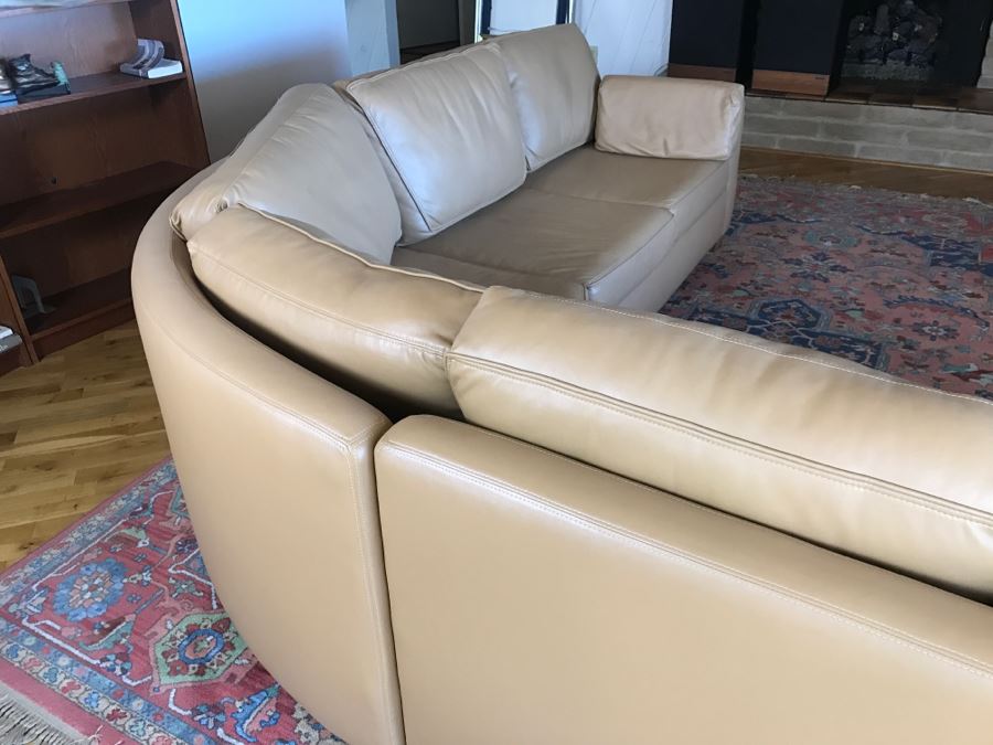 Elegant Light Tan Soft Leather 3-Piece Sectional Sofa Couch [Photo 10]