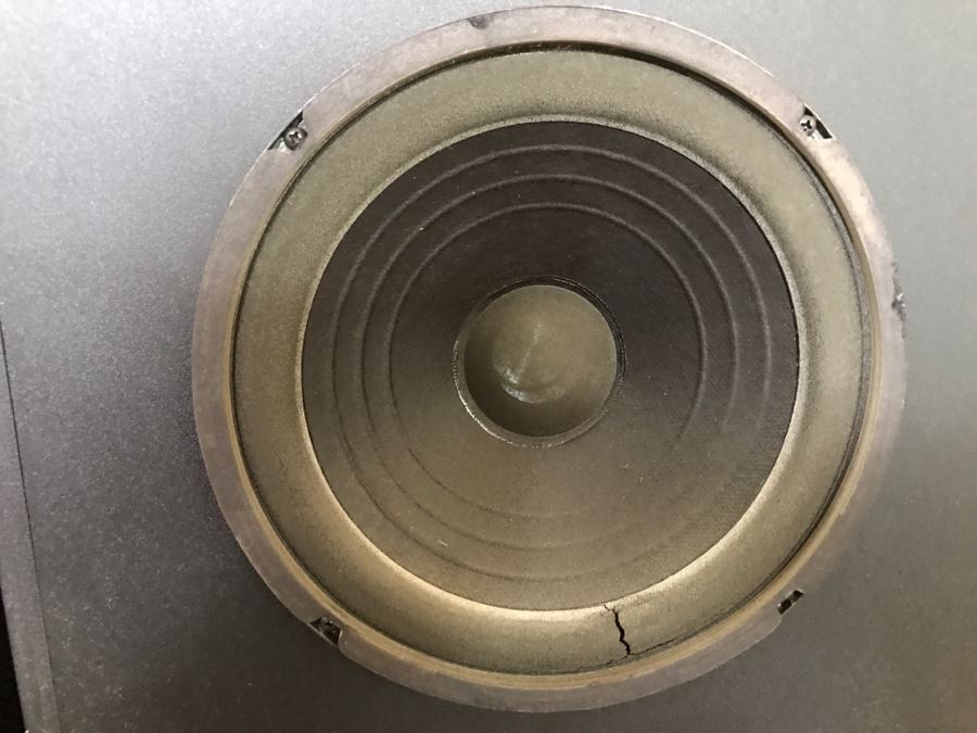 Pair Of ADVENT Legacy Speakers International Jensen Both Bass Woofers Need Foam Replaced [Photo 8]