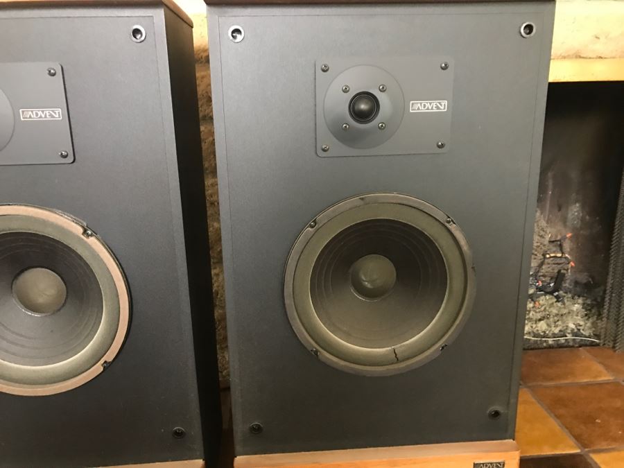Pair Of ADVENT Legacy Speakers International Jensen Both Bass Woofers Need Foam Replaced [Photo 7]