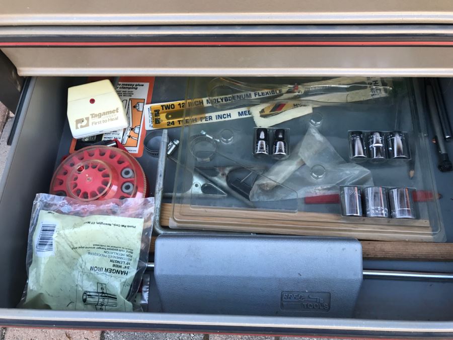 CRAFTSMAN Rolling Metal Tool Cabinet Box Loaded With Tools Including CRAFTSMAN Tools See All Photos [Photo 17]