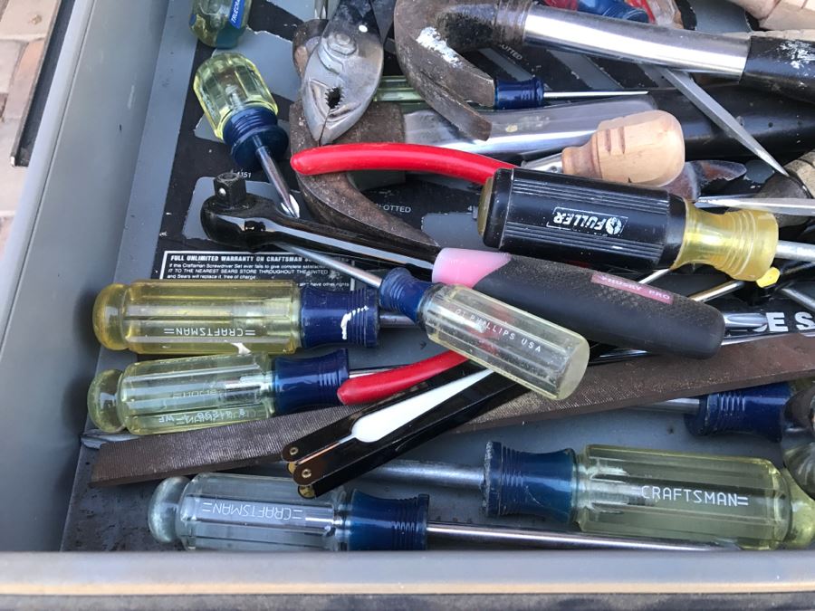 CRAFTSMAN Rolling Metal Tool Cabinet Box Loaded With Tools Including CRAFTSMAN Tools See All Photos [Photo 9]