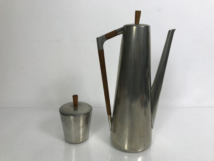 Modernist Mid-Century Pewter Coffee Pot With Lidded Cup Royal Holland Pewter K.M.D. Tiel Made In Holland [Photo 8]