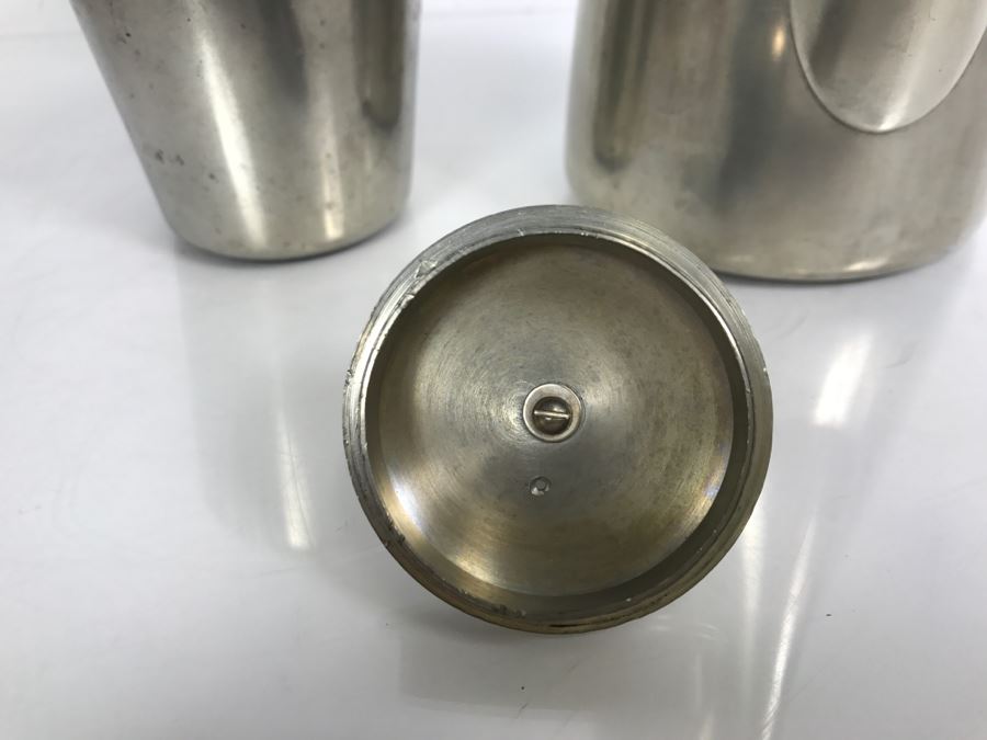 Modernist Mid-Century Pewter Coffee Pot With Lidded Cup Royal Holland Pewter K.M.D. Tiel Made In Holland [Photo 10]