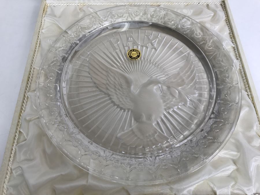 Limited Edition Peace Crystal Plate PAX By Gilbert Poillerat Executed By Cristal D'Albret France 1813 Of 3700