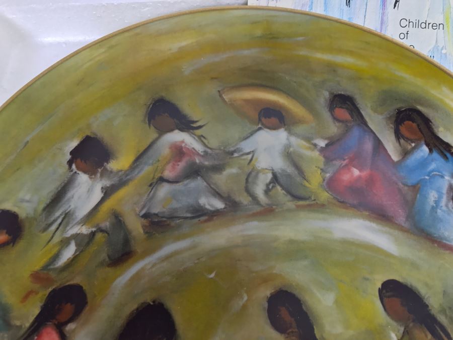 Vintage 1976 De Grazia Limited Edition Plate Gorham 'Los Ninos - Children Of The World' [Photo 12]