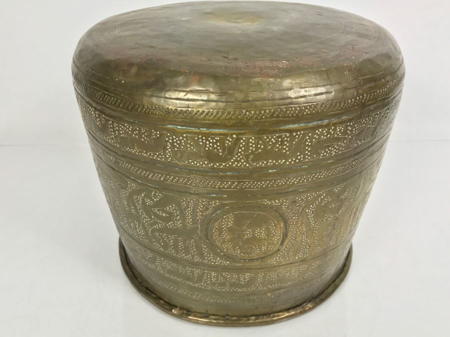 Vintage Hammered And Etched Brass Persian Vessel Pot [Photo 24]