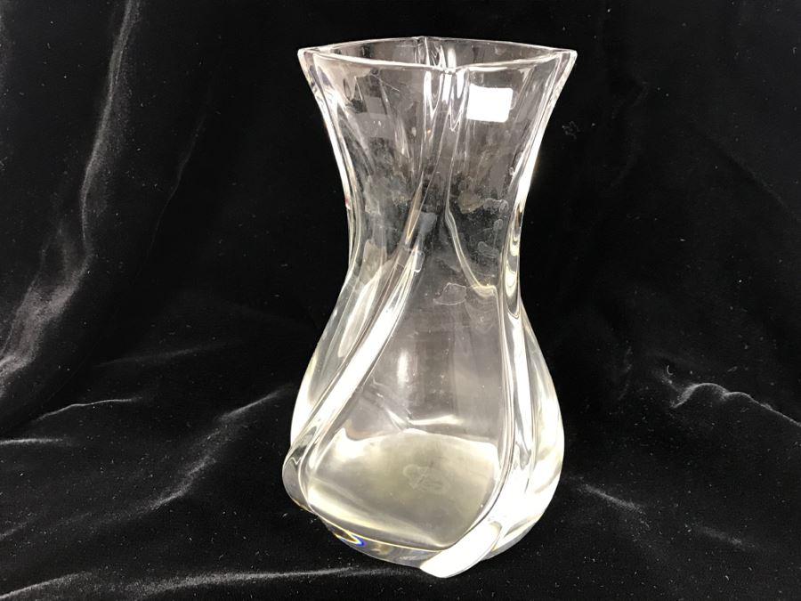 Baccarat Crystal Vase [Photo 6]