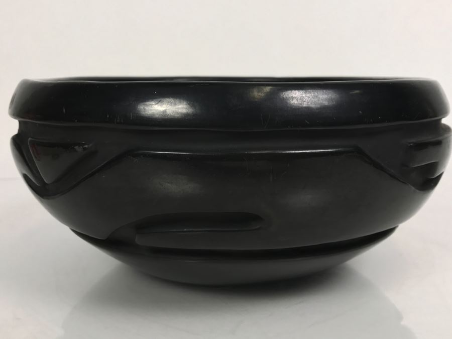 Native American Carved Black Bowl [Photo 9]