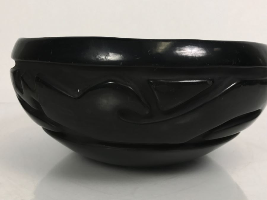 Native American Carved Black Bowl [Photo 10]