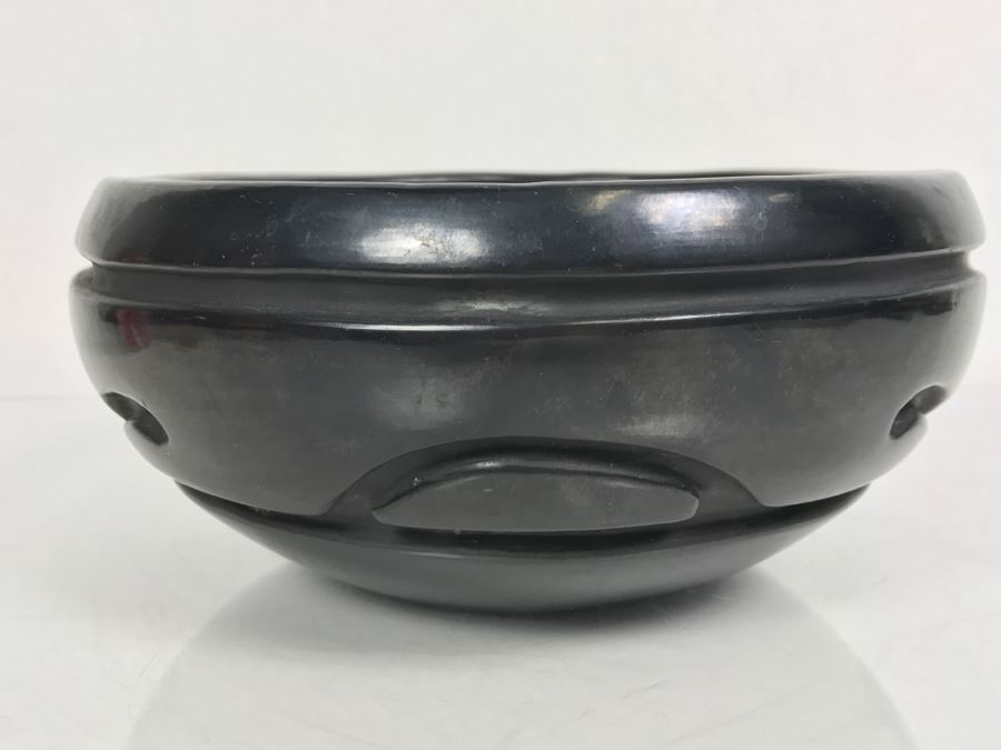Native American Carved Black Bowl [Photo 7]