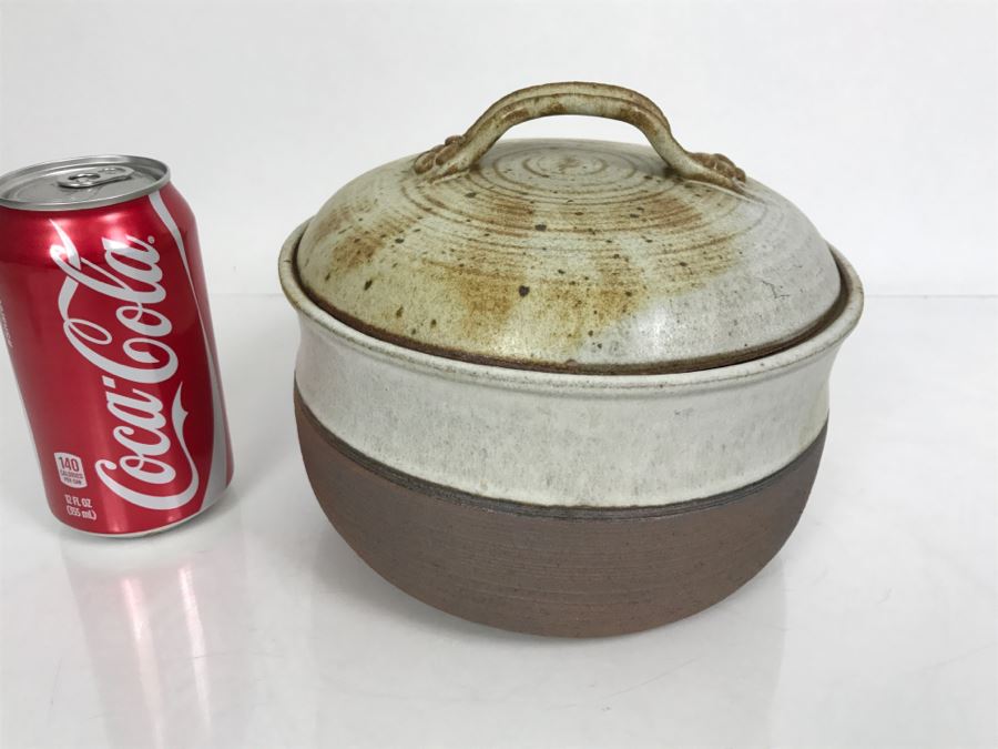 Handmade Stoneware Pot With Lid Signed Maude [Photo 4]