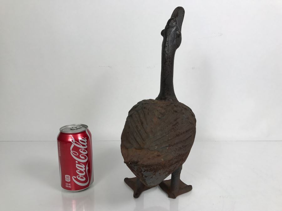 Cast Iron Garden Duck Goose (Note One Foot Is Slightly Chipped) Weighs 3,839g [Photo 8]