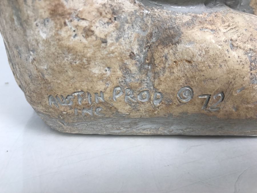 Vintage 1972 Boy With Rabbit Sculpture Miro Musulin Austin Productions [Photo 10]