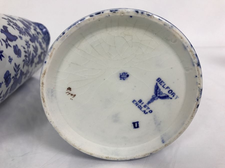 Pair Of Vintage Belfort Bisto England Blue And White Pitchers Bishop & Stonier [Photo 15]