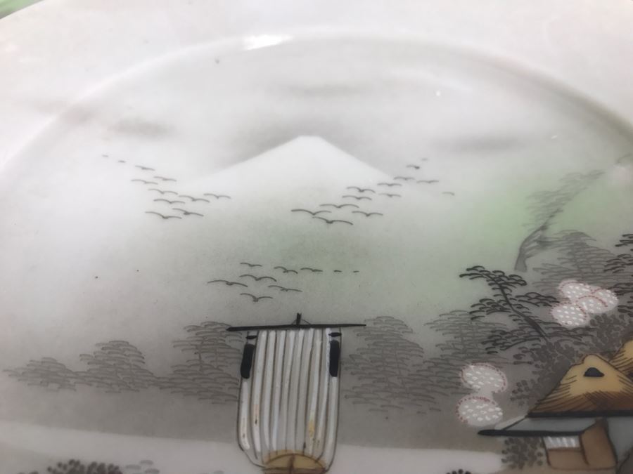 Vintage 12-Piece Hand Painted Japanese China Set [Photo 5]