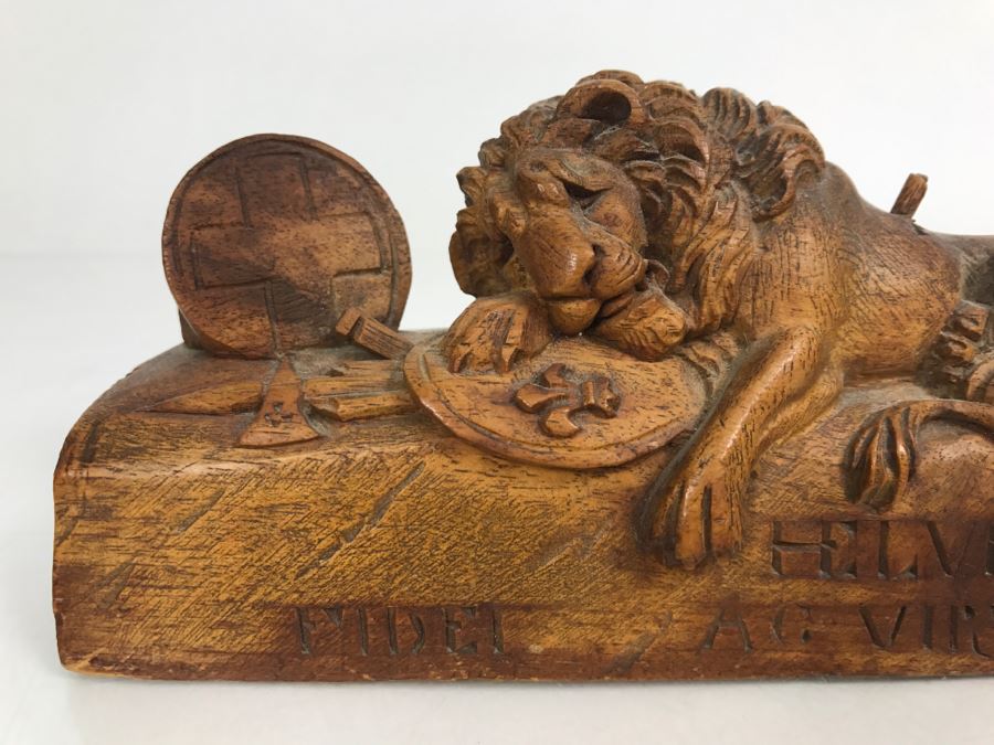 Vintage Hand Carved Wooden Sculpture Of The Lion Of Lucerne Luzern Switzerland Well Executed Detailed Carving [Photo 3]