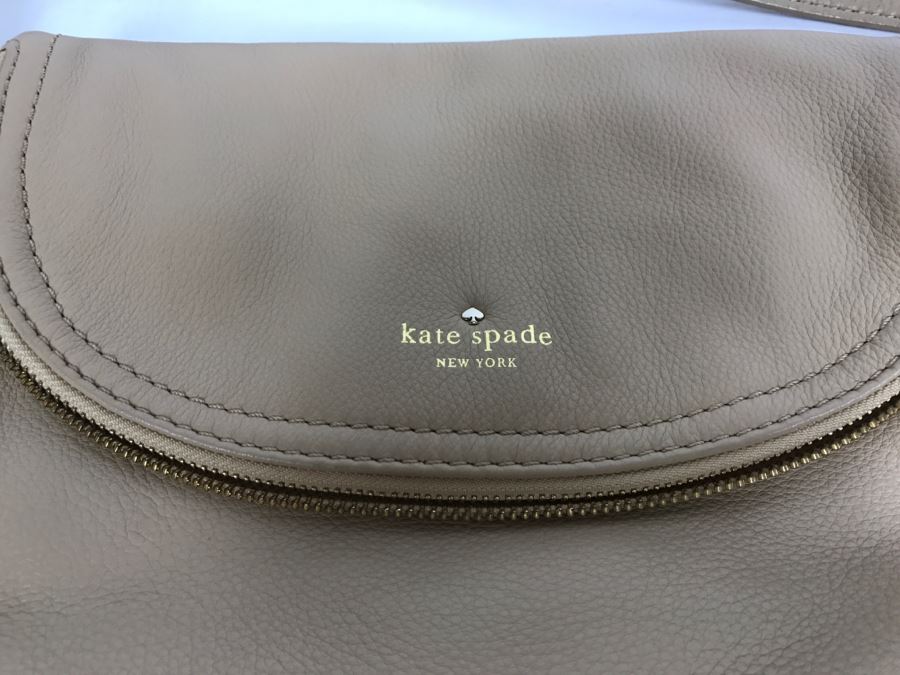 Kate Spade New York Leather Handbag Purse [Photo 3]