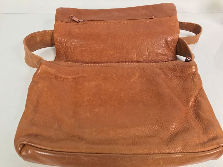 Julia Duren Supple Leather Handbag Purse [Photo 8]