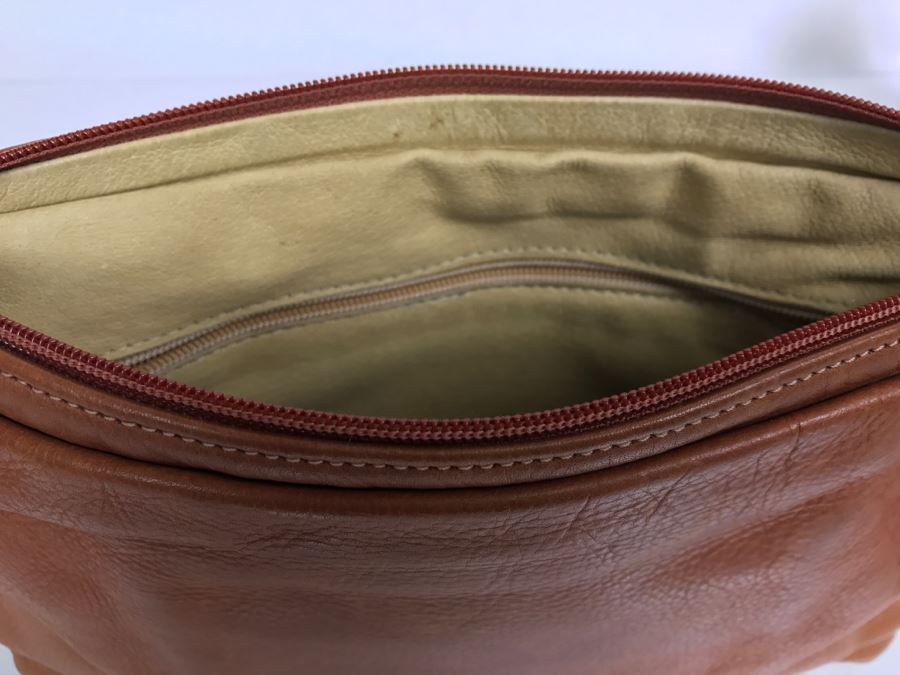 Julia Duren Supple Leather Handbag Purse [Photo 9]