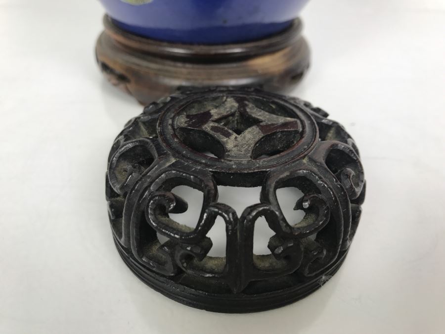 Vintage Asian Jar With Lid And Wooden Stand Painted Koi Fish [Photo 10]