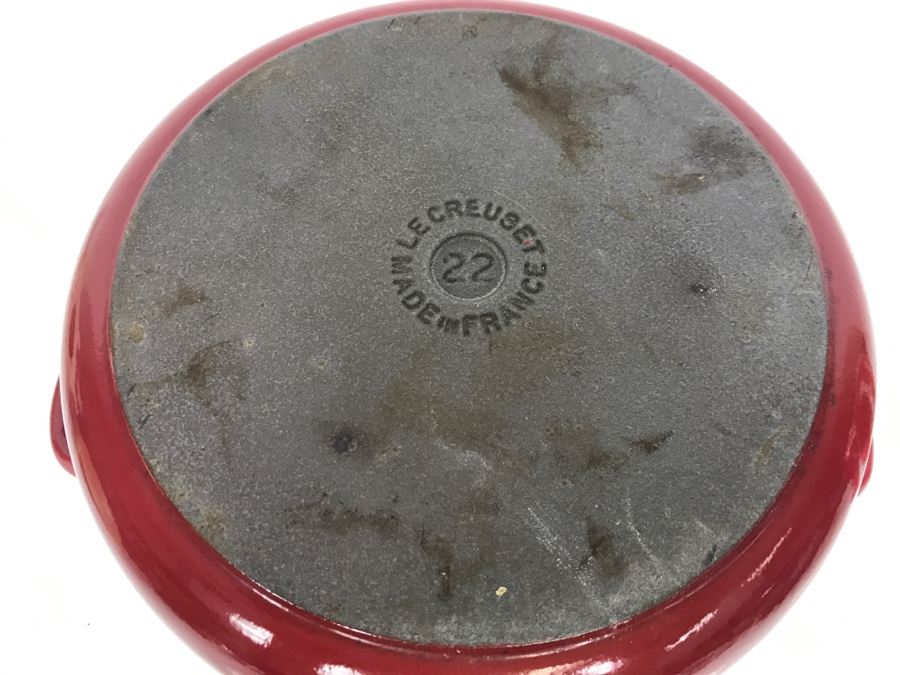 Le Creuset 22 3.5 Quart Round Dutch Oven French Cookware [Photo 2]