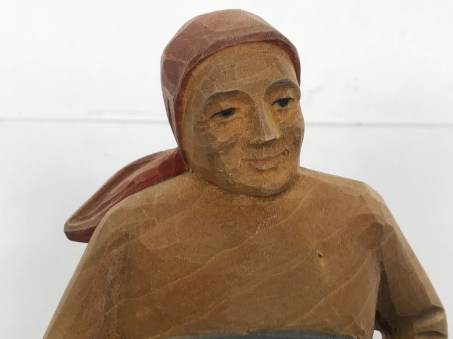 Hand Carved Wooden Figurine E. Schmocker A.G. Luzern Switzerland Woman With Cat [Photo 12]