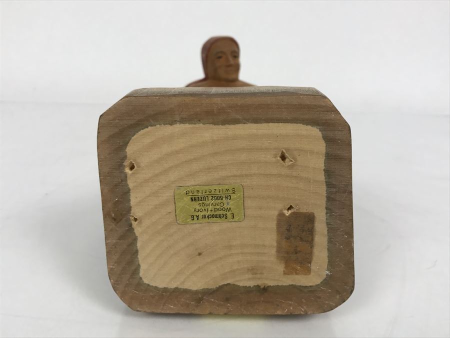 Hand Carved Wooden Figurine E. Schmocker A.G. Luzern Switzerland Woman With Cat [Photo 9]