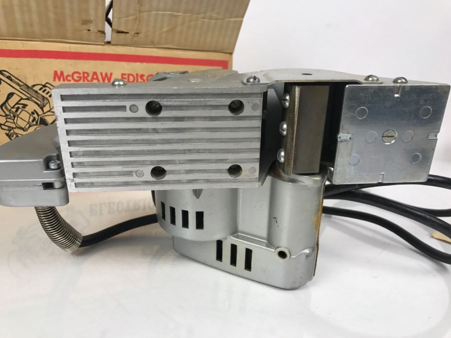 McGraw-Edison Electric Planer Double Race Ball Bearing Spindle With Box Model 751000 [Photo 10]