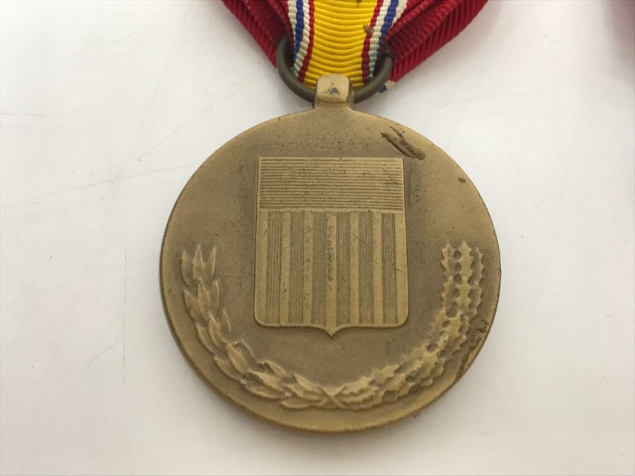 Various NAVY Medals, Ribbons, Buttons From Female NAVY Commander [Photo 13]