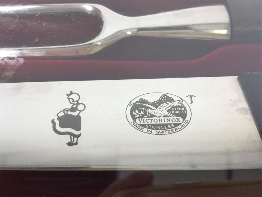Victorinox Extra Quality Stainless Steel Carving Knife Set New In Box Made In Switzerland 5.1030.2 [Photo 6]