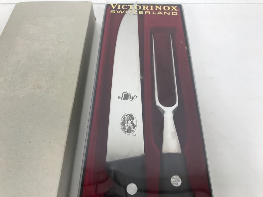 Victorinox Extra Quality Stainless Steel Carving Knife Set New In Box Made In Switzerland 5.1030.2 [Photo 4]