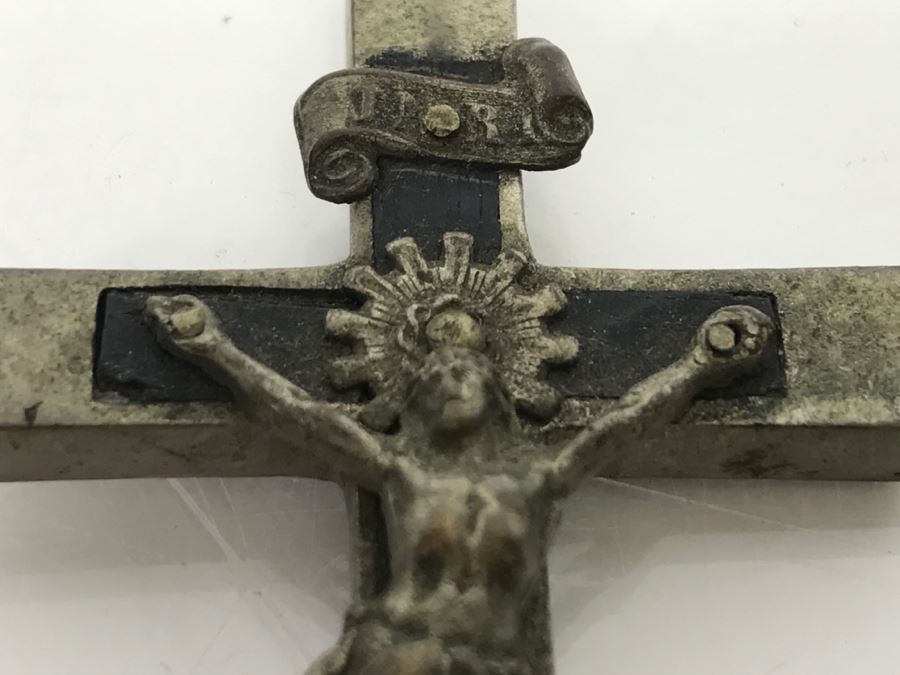 Vintage Metal Crucifix 3' Long [Photo 8]