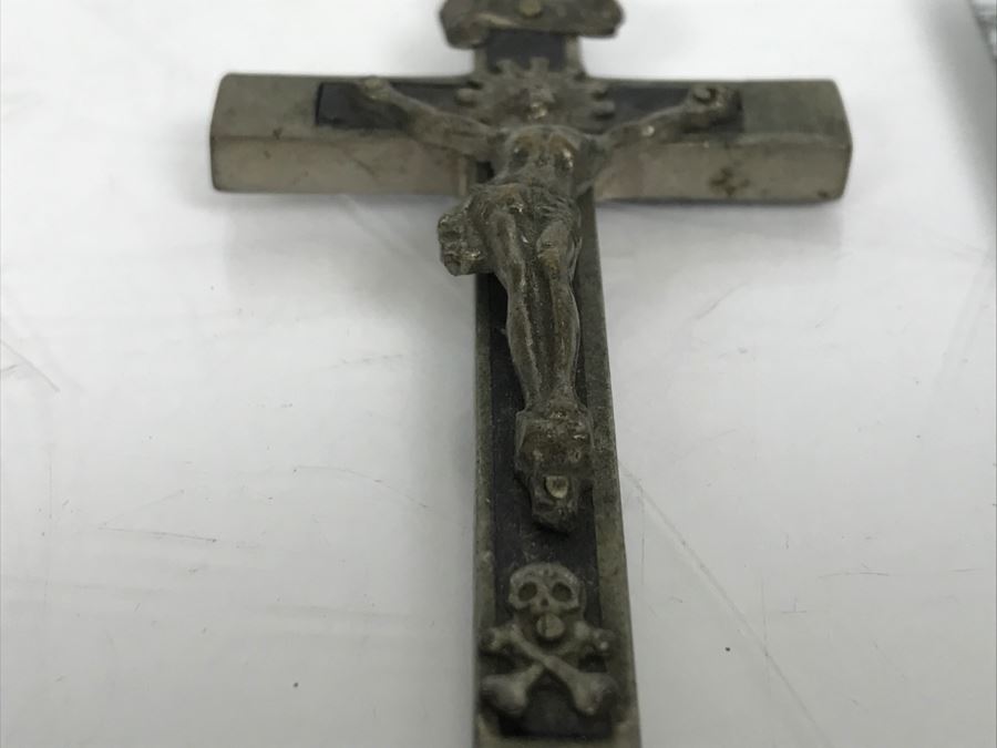 Vintage Metal Crucifix 3' Long [Photo 2]