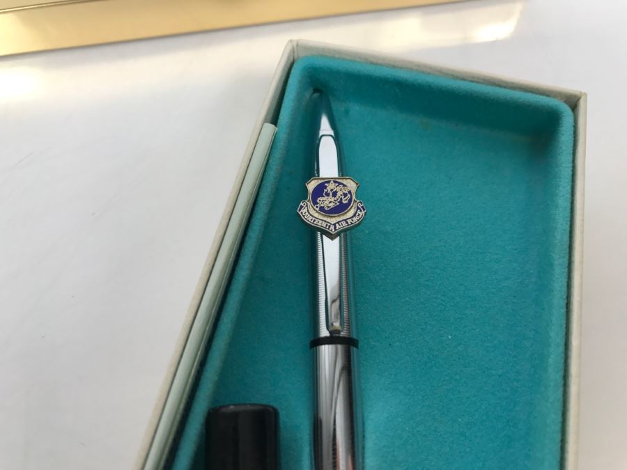 Vintage Garland Mechanical Pencil Fourteenth Air Force [Photo 3]