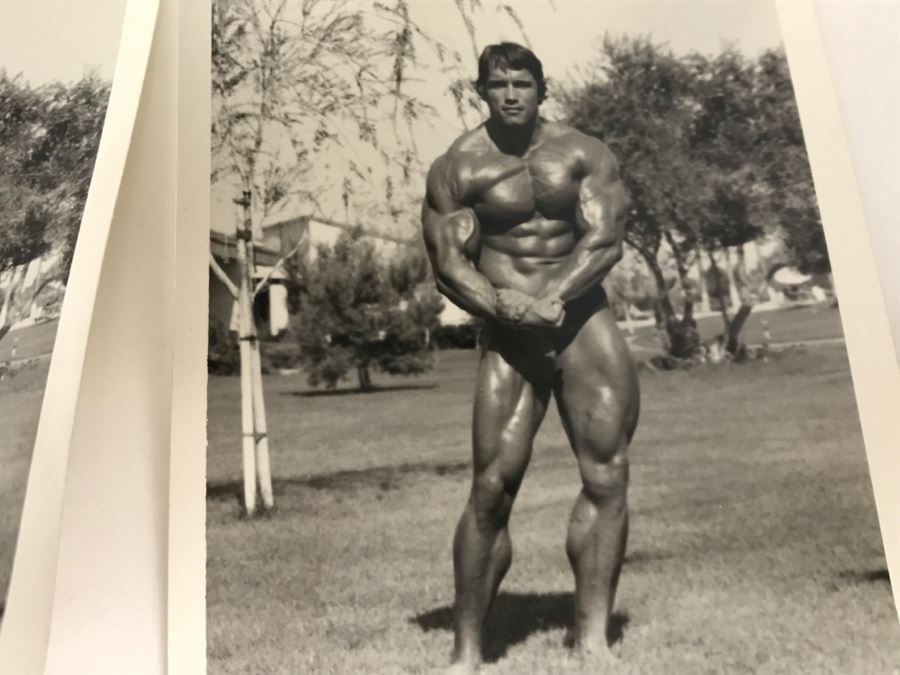 Set Of 3 Vintage B&W Photographs Of A Young Arnold Schwarzenegger Photographed By Dr. Michael Walczak [Photo 7]