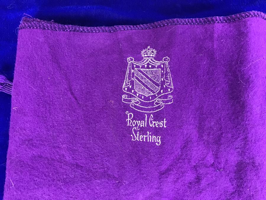 Sterling Silver Flatware Set 2 Similar Patterns Royal Crest Sterling And Heirloom Sterling Damask Rose Apx Service For 7 - 913g [Photo 7]