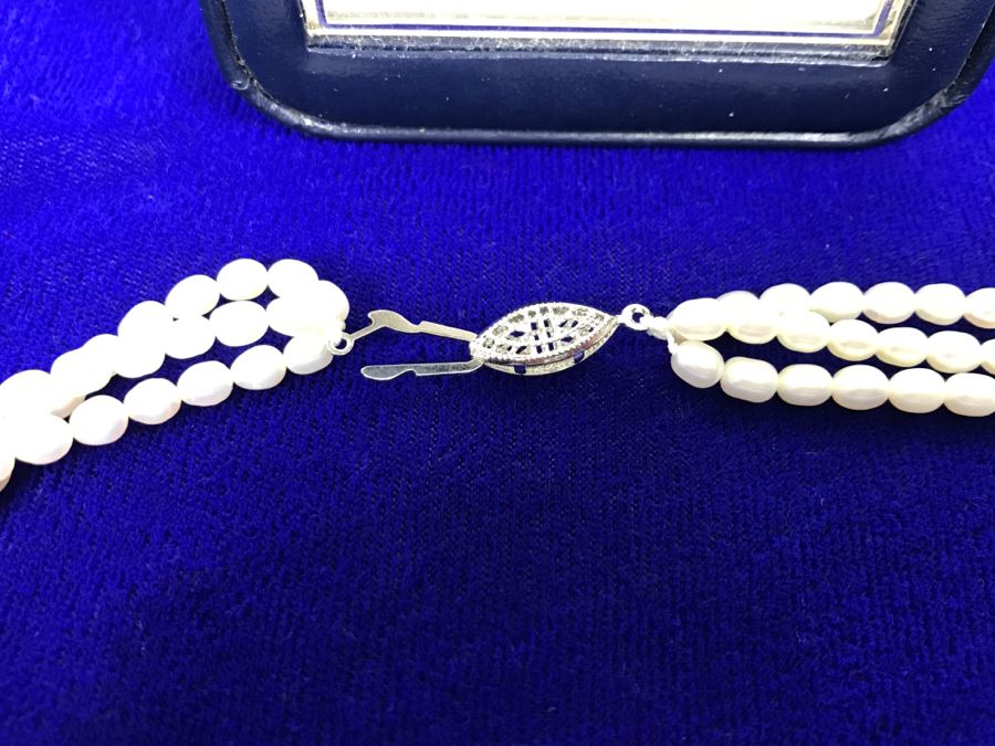 Misaki Fresh Water Seed Pearl Necklace [Photo 5]